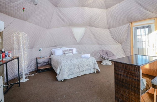 Whitehall House | White dome with two claw foot tubs sleeps two, no pets