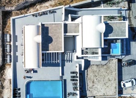 Karterados Apartment | White Element