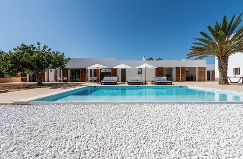 Sant Llorenc de Balafia House | WHITE OASIS Ibiza Villa