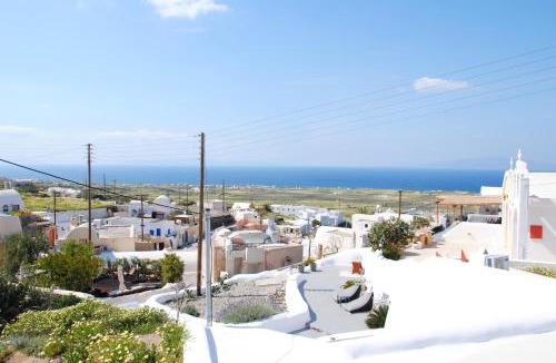 Finikia House | White Grape Suites