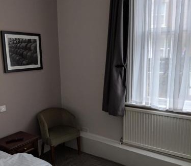Andover Hotel | White Hart, Andover by Marston's Inns