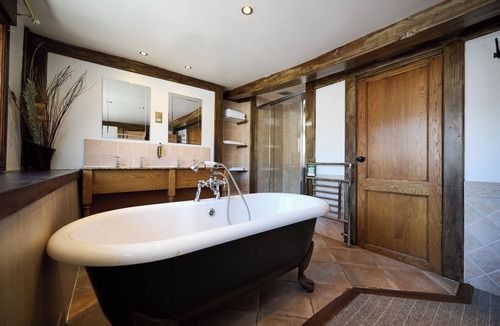 Exeter Hotel | White Hart, Exeter by Marston's Inns