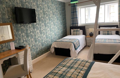 Cricklade Hotel | White Hart Hotel