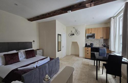 St Albans Hotel | White Hart Hotel