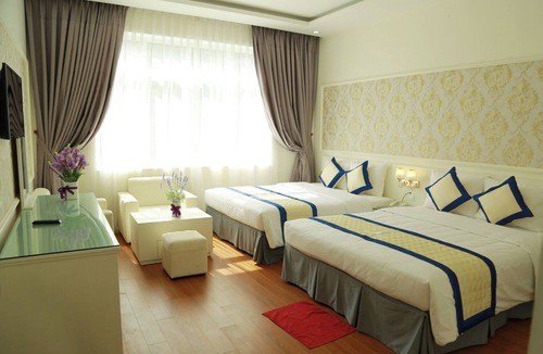 Vinh Hotel | White Hotel
