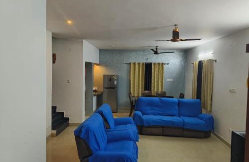 Hosur Villa | White House