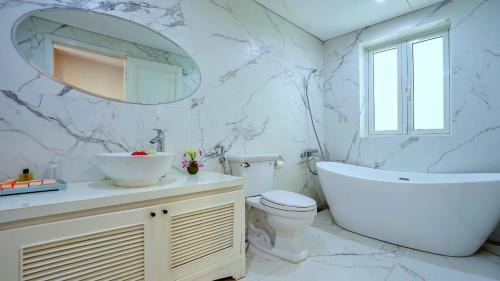 Quang An Apartment | White House