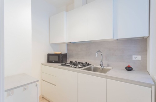 Como Apartment | White Lake View Apartment