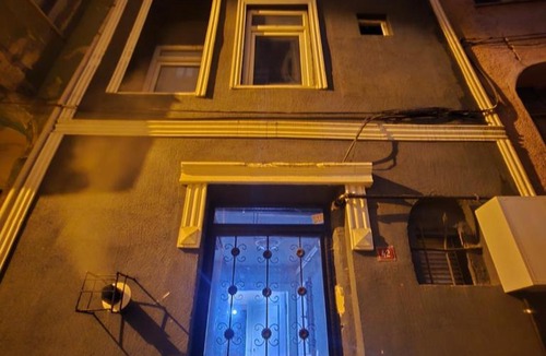 Taksim Hotel | White Lily