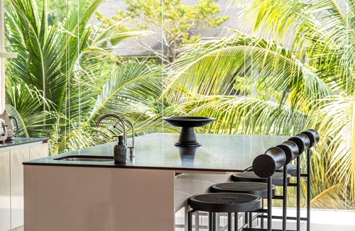 Kuala Teriang Villa | White Monkey Villa - Private Pool & Jacuzzi