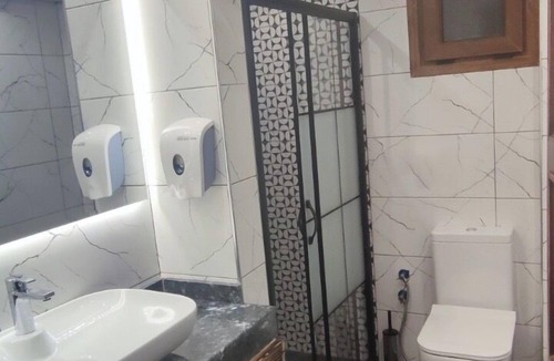 Ozbek Koyu Bed & Breakfast | White Moon Hotel