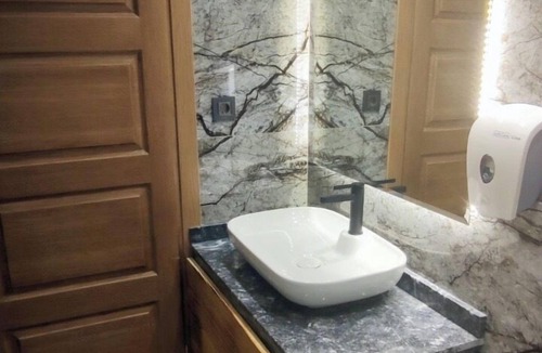 Ozbek Koyu Bed & Breakfast | White Moon Hotel
