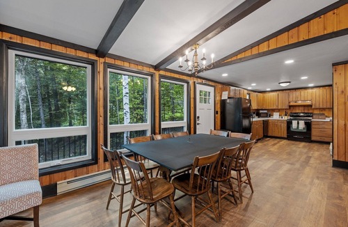 Thornton House | White Mountain Getaway;Hike and Ski Nearby
