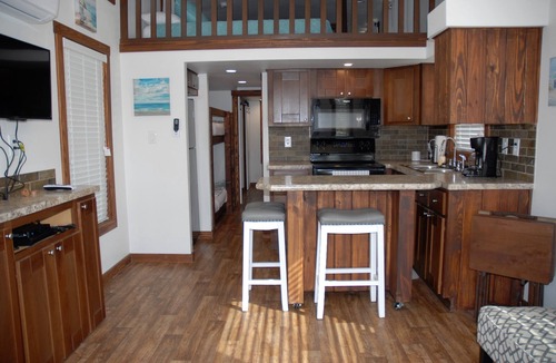 City-by-the Sea Cottage | White Oak -Beautiful Cottage - Perfect For a Family Getaway