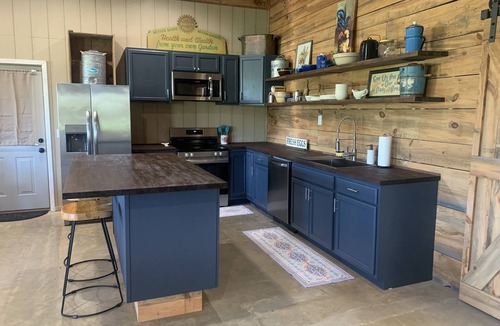 Murfreesboro House | White Oak Farm Vacation Rental