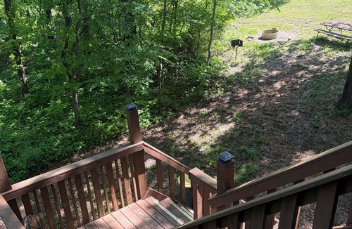 Hardin County Cabin | White Oak Tree House by Garden of the Gods in the Shawnee National Forest
