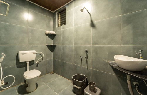 Dandeli Hotel | White Petals Dandeli