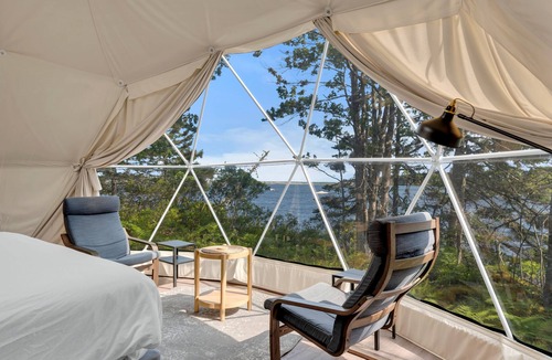 Hunts Point Hotel | White Point Beach Resort