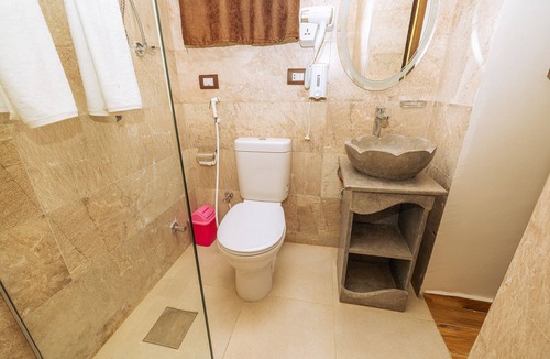 Pyramids Gardens Hotel | White Pyramids inn