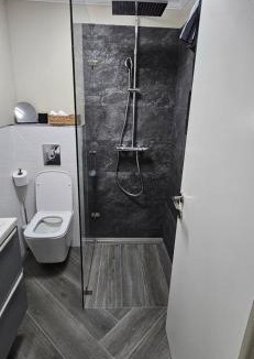 Curtea De Arges Apartment | White rezidence II
