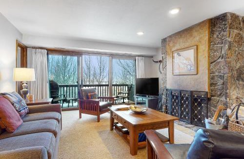 Teton Village Apartment | White Ridge B2