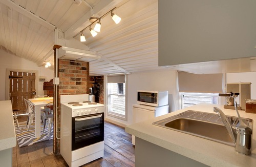 Bothwell Cottage | White's Corner