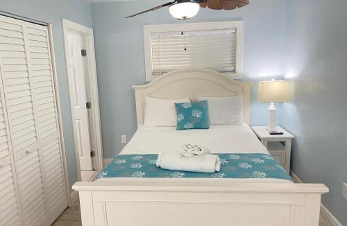Holmes Beach Resort | White Sands Beach Resort - Anna Maria Island