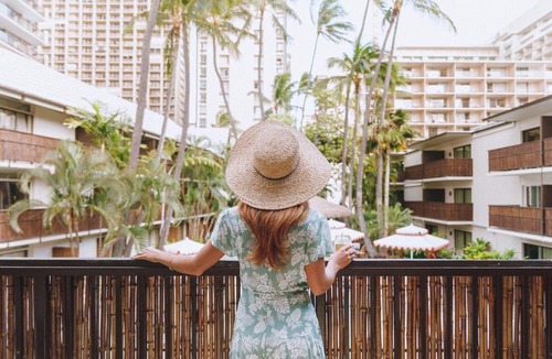Waikiki Hotel | White Sands Hotel