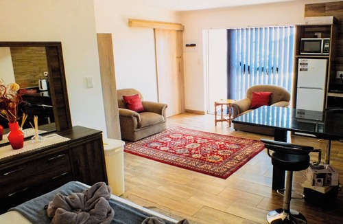 Thabazimbi House | White Silo Accommodation