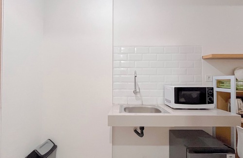 Makassar Apartment | White Style Studio (No Kitchen) Apartment Bandaraya - Tallasa City Makassar