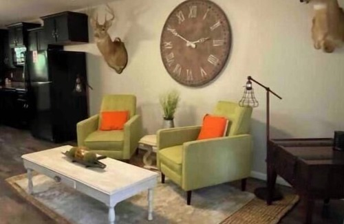 Van Buren House | White Tail Trail