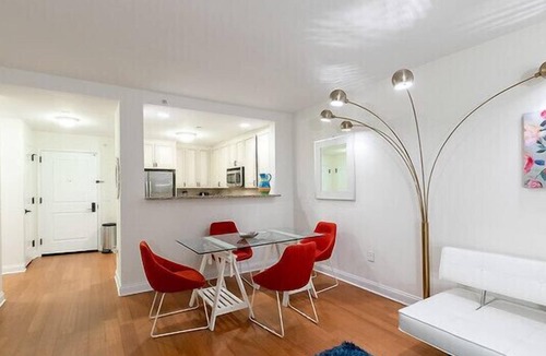 Edgewater Apartment | White Very nice apartment view Hudson River 1Br 1Bath 10 min to the City Al