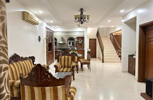 Magarpatta City Bed & Breakfast | WHITE VILLA SUITES