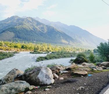 Pahalgam Hotel | White Water Resorts