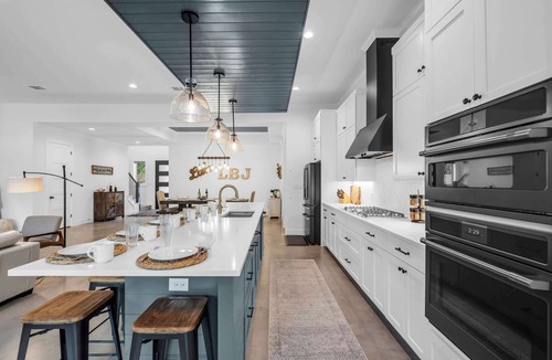 Burnet House | White Whale | Concierge Services