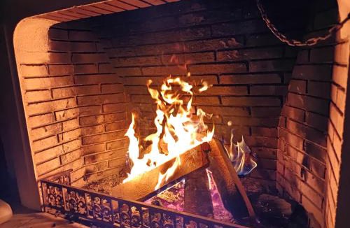 Old Town Ski Chalet | White Wolf Chalet