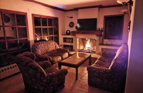 Old Town Ski Chalet | White Wolf Chalet