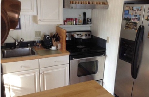 Milwaukee House | Whitefish Bay 3Bedroom Entire House Sleeps 4