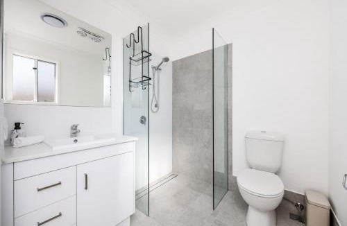 Eli Waters House | Whitehaven - 4BD 4bath Brand New