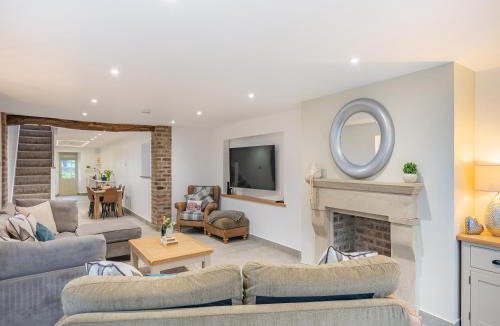 Trawden House | Whiteoak Cottage