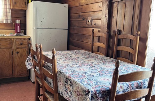 Lansing Cabin | Whitewater Country with Hot Tub, Free WiFi & Indoor Wood Burning Fireplace!