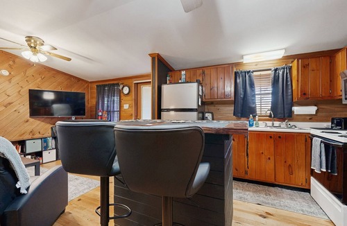 Whittier Cabin | Whittier cabin with cozy porch, fire pit & close to outdoor attractions