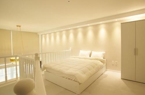 Eulwang-ri House | Whity pension
