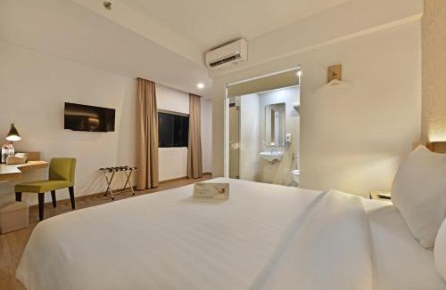 Klojen Hotel | Whiz Prime Hotel Basuki Rahmat Malang