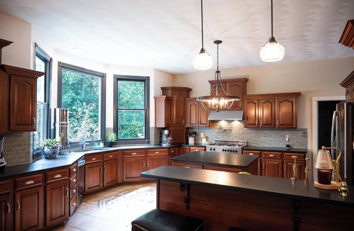 Troutville House | “Whole Home Near Roanoke Ideal 10+ Night Stay - VT, Hollins Liberty Graduation
