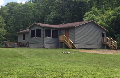 Confluence House | Whole House Nightly/Weekly Rental