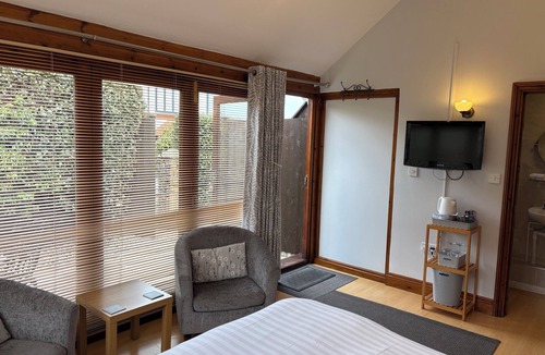 Porlock Bed & Breakfast | Whortleberry Studio B&B