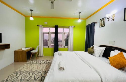 Nishat-Shalimar Hostel | Whostels Srinagar