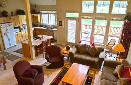 Bend Apartment | Widgi Creek #22 condo