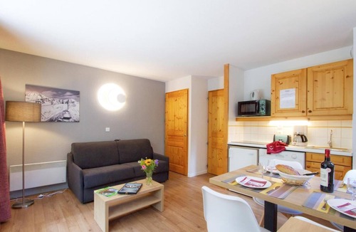 Les Esserts Apartment | Wifi, 100m from resort center, tv, ski locker, 32-36m², Morillon
